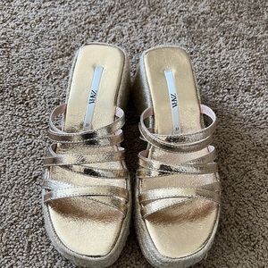 New Plataform sandals from Zara. Number 7 in US